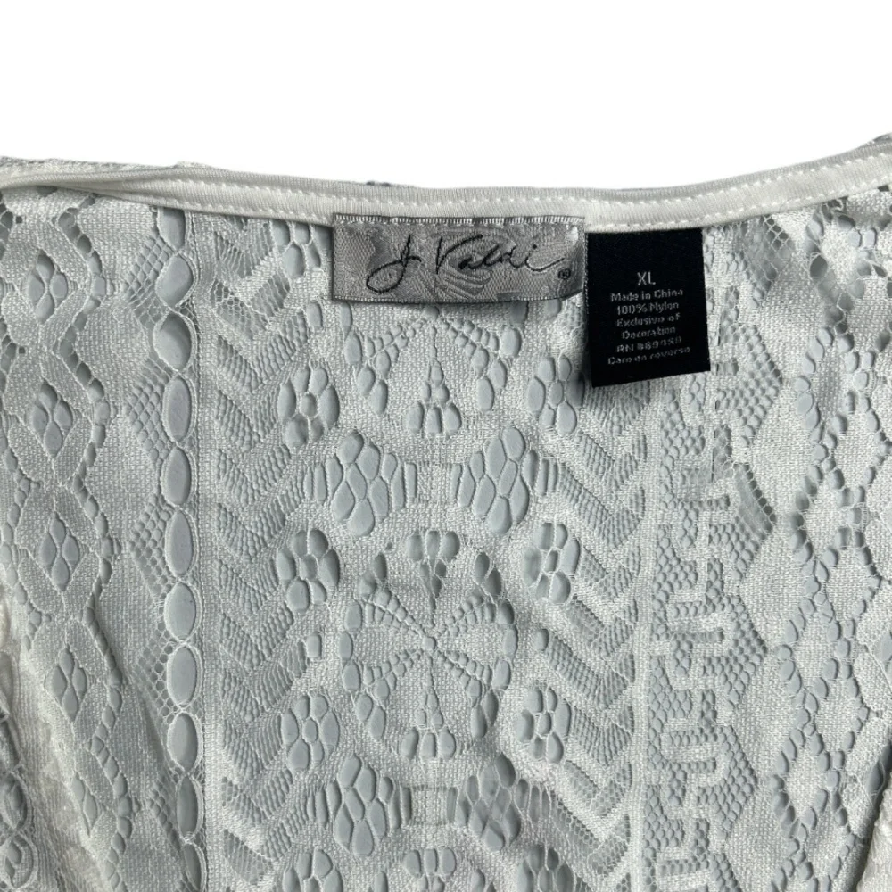 J Valdi valdi lace